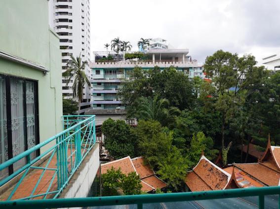 Young Place Bangkok Eksteriør bilde